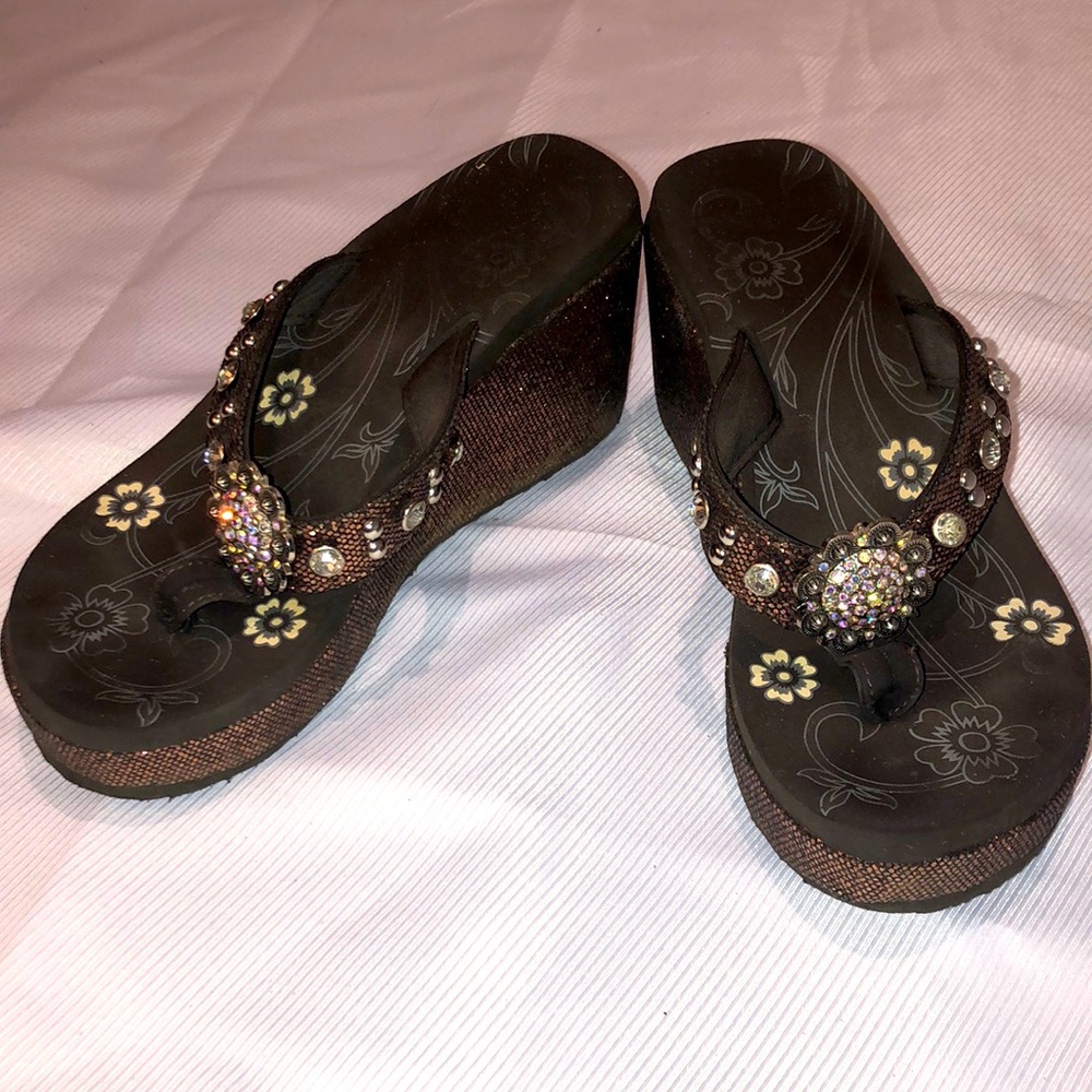 Montana West platform sandals